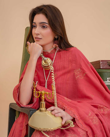 Winter Classics by Aalaya Winter Vol 01 '25 D 04